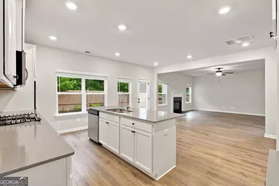 4806 Sultanta SW, Atlanta, GA 30331 - Photo 10
