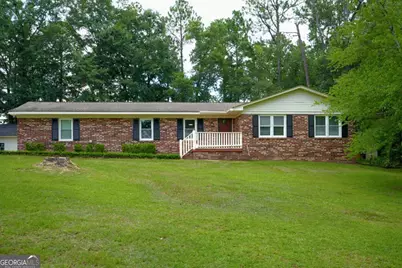 307 Pinewood Drive, Dublin, GA 31021 - Photo 1