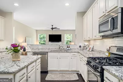 120 Kasey Drive, Woodstock, GA 30189 - Photo 2