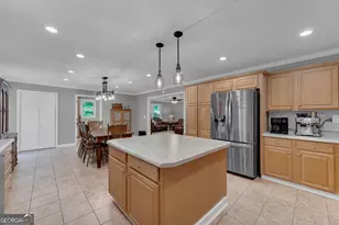 946 Riverdale Rd, Toccoa, GA 30577 - Photo 6