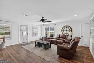 615 Pinewood Dr, Brooklet, GA 30415 - Photo 6