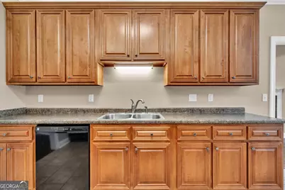 410 Heartwood Lane, Dublin, GA 31021 - Photo 16