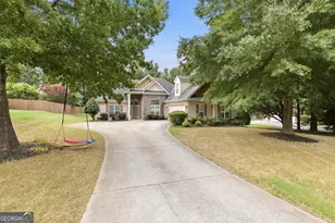 50 Rose Creek Dr, Covington, GA 30014 - Photo 2