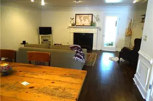 410 Forestgate Ct, Sandy Springs, GA 30350 - Photo 10