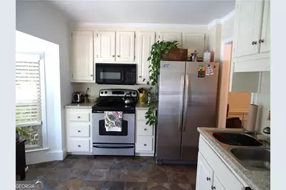 410 Forestgate Court, Sandy Springs, GA 30350 - Photo 4