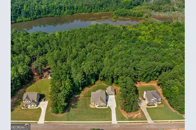 168 Belford Way, Jackson, GA 30233 - Photo 2