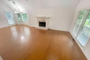 1454 Hembree Station Dr, Marietta, GA 30062 - Photo 4