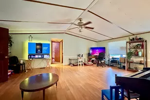 390 Peach Rd, Byron, GA 31008 - Photo 6