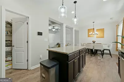 7519 Stone Creek Path, Lithonia, GA 30038 - Photo 10