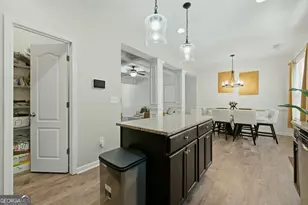 7519 Stone Creek Path, Lithonia, GA 30038 - Photo 10