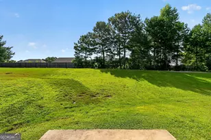 354 Shady Glen, Dallas, GA 30132 - Photo 4
