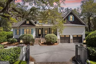306 Broadway St, Saint Simons, GA 31522 - Photo 2