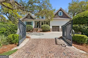 306 Broadway St, Saint Simons, GA 31522 - Photo 50