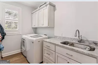306 Broadway Street, Saint Simons, GA 31522 - Photo 20