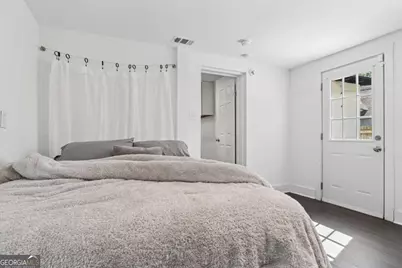 730 E 38th Street, Savannah, GA 31401 - Photo 22