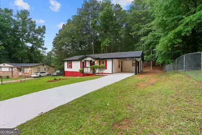 7118 Pineneedle Drive SW, Covington, GA 30014 - Photo 2
