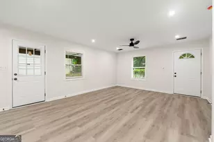 7118 Pineneedle Dr SW, Covington, GA 30014 - Photo 4