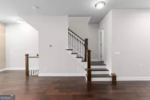 4147 Township Pkwy, Atlanta, GA 30342 - Photo 16