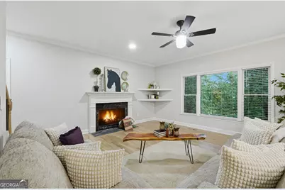 682 Montglade Ct, Suwannee, GA 30024 - Photo 28