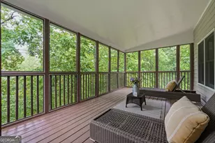 682 Montglade Ct, Suwannee, GA 30024 - Photo 4