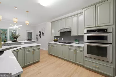 682 Montglade Ct, Suwannee, GA 30024 - Photo 36