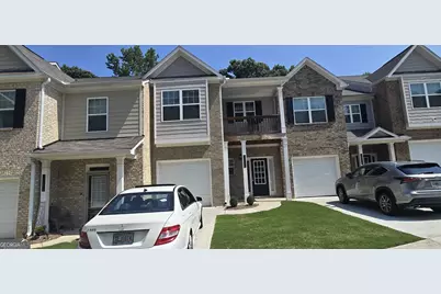 10172 Benton Woods Dr, Covington, GA 30014 - Photo 1