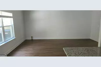 10172 Benton Woods Dr, Covington, GA 30014 - Photo 2