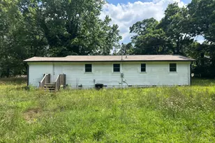 235 Maple Dr, Jenkinsburg, GA 30234 - Photo 2