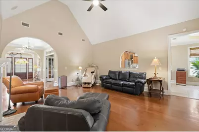 115 Madeira Drive, Brunswick, GA 31523 - Photo 10