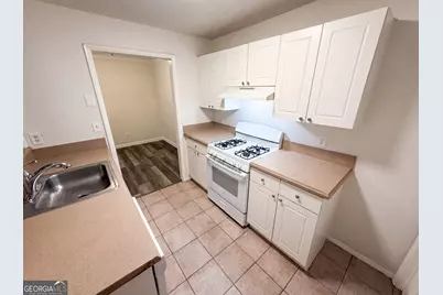 216 Summit North Drive NE, Atlanta, GA 30324 - Photo 10
