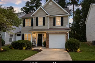 6229 Hickory Ln Cir, Union City, GA 30291 - Photo 2