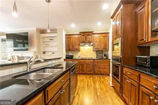 1262 Brickton Dr NW, Atlanta, GA 30318 - Photo 14