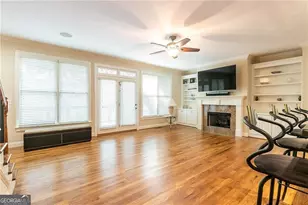 1262 Brickton Dr NW, Atlanta, GA 30318 - Photo 4
