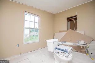 33 Holiday Dr, Carrollton, GA 30116 - Photo 26