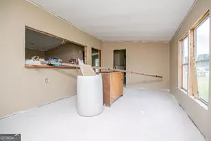 33 Holiday Dr, Carrollton, GA 30116 - Photo 22