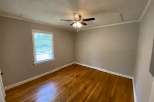 256 E Broad St, Winder, GA 30680 - Photo 4