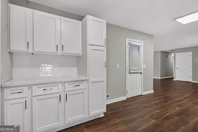 126 N Lake Drive, Lagrange, GA 30240 - Photo 12
