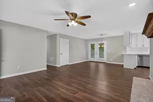 126 N Lake Dr, Lagrange, GA 30240 - Photo 8