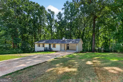 126 N Lake Drive, Lagrange, GA 30240 - Photo 2