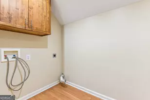 3135 Spalding Dr, Sandy Springs, GA 30350 - Photo 50