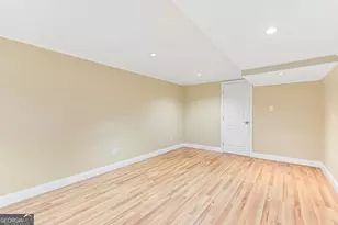 3135 Spalding Dr, Sandy Springs, GA 30350 - Photo 30