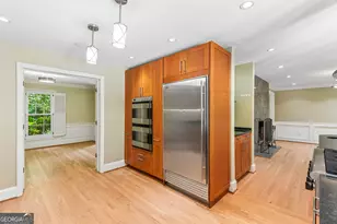3135 Spalding Dr, Sandy Springs, GA 30350 - Photo 38