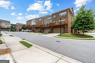 2475 Georgetown Ave, Atlanta, GA 30345 - Photo 44