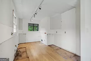 1236 Deleon Ct, Clarkston, GA 30021 - Photo 10
