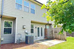 2045 Wheylon Dr, Lawrenceville, GA 30044 - Photo 14