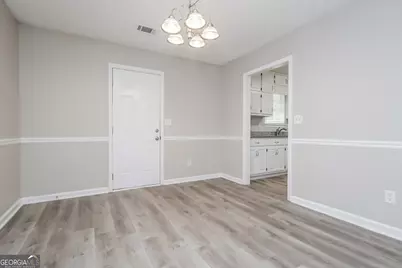 800 Pointe Trail, Locust Grove, GA 30248 - Photo 8