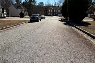 9154 Claude Ct, Jonesboro, GA 30238 - Photo 4