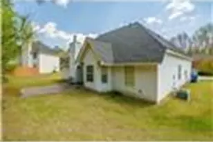 6869 Fireside Ln, Atlanta, GA 30349 - Photo 4