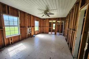 208 E Weed St, Saint Marys, GA 31558 - Photo 4