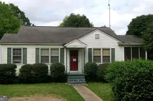 217 Beechwood Cir, Lagrange, GA 30240 - Photo 1